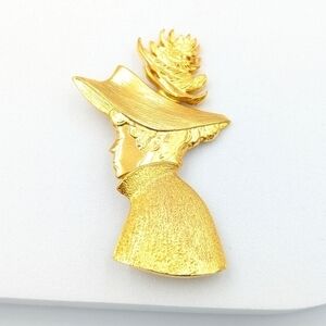 Vintage signed Fortin belle woman brooch pin